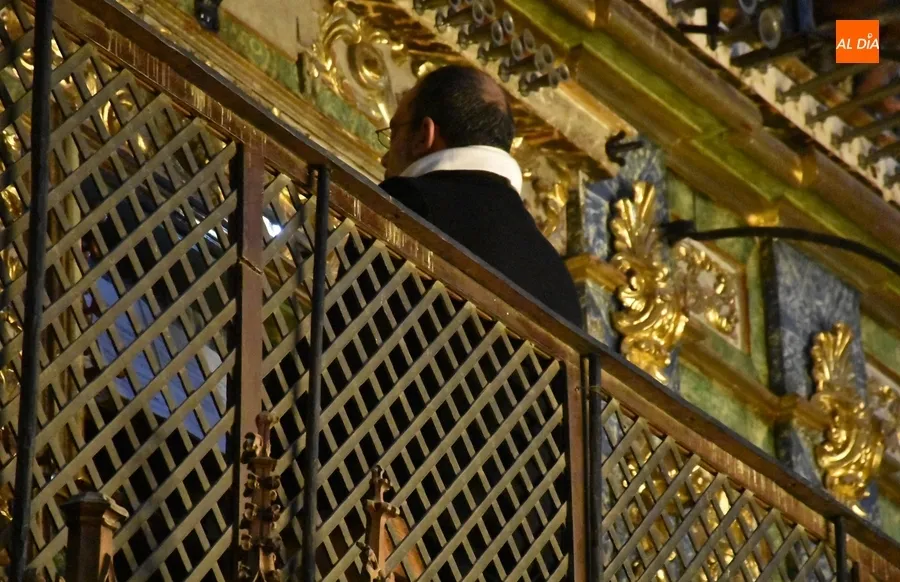 Foto 4 - La Corporaci&oacute;n asiste al completo varios lustros despu&eacute;s a la misa del D&iacute;a de San Sebasti&aacute;n