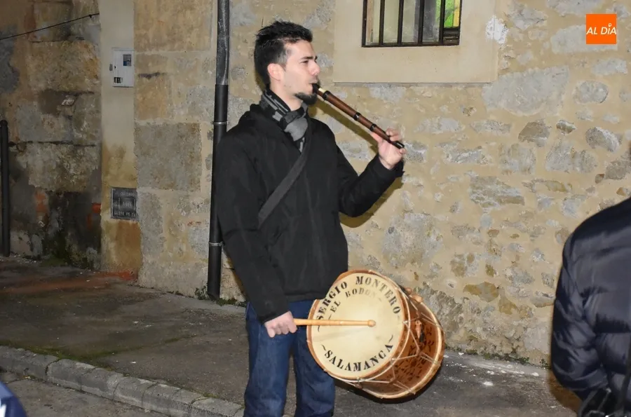 Foto 11 - La lluvia visita los primeros actos de celebraci&oacute;n de San Ant&oacute;n en El Puente