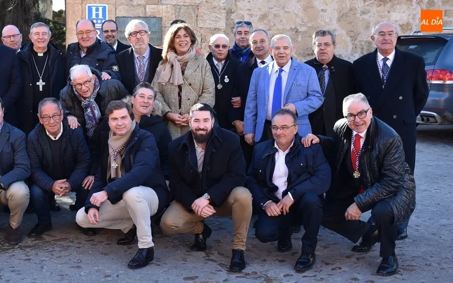 Foto 4 - La Pe&ntilde;a Gutenberg homenajea a Proyecto Hombre en su cl&aacute;sica comida del d&iacute;a del patr&oacute;n