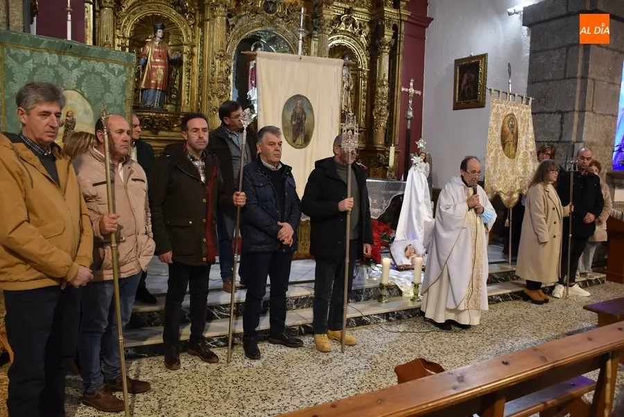 Foto 11 - Los mayordomos para 2024 de las celebraciones de San Andr&eacute;s cogen las varas