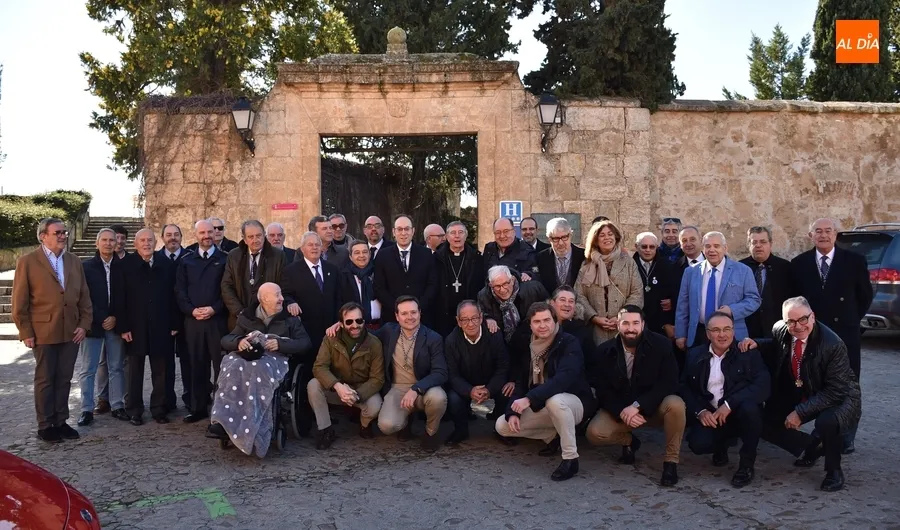 Foto 5 - La Pe&ntilde;a Gutenberg homenajea a Proyecto Hombre en su cl&aacute;sica comida del d&iacute;a del patr&oacute;n
