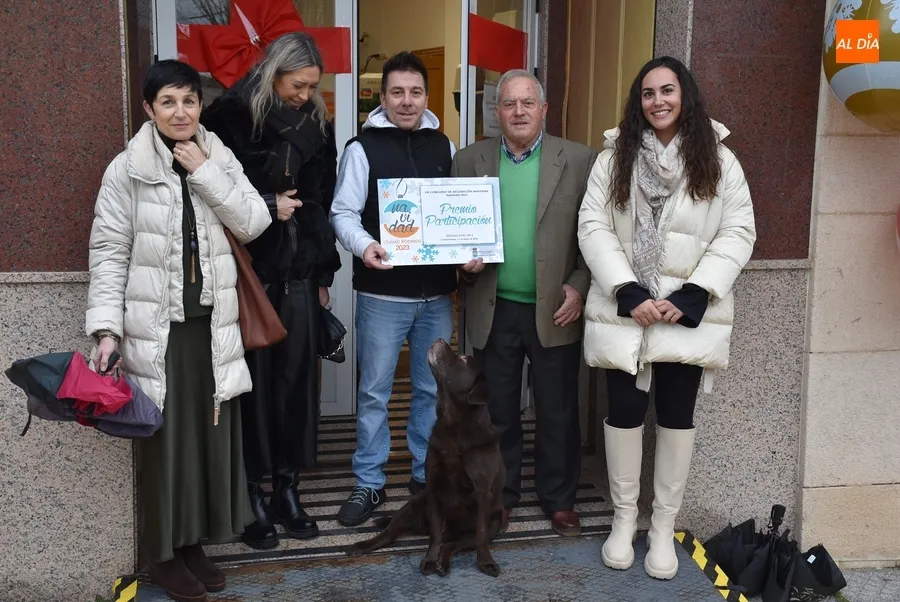 Foto 2 - Larga ruta, con rosc&oacute;n incluido, para entregar los 2.000&euro; de premios del Concurso de Decoraci&oacute;n