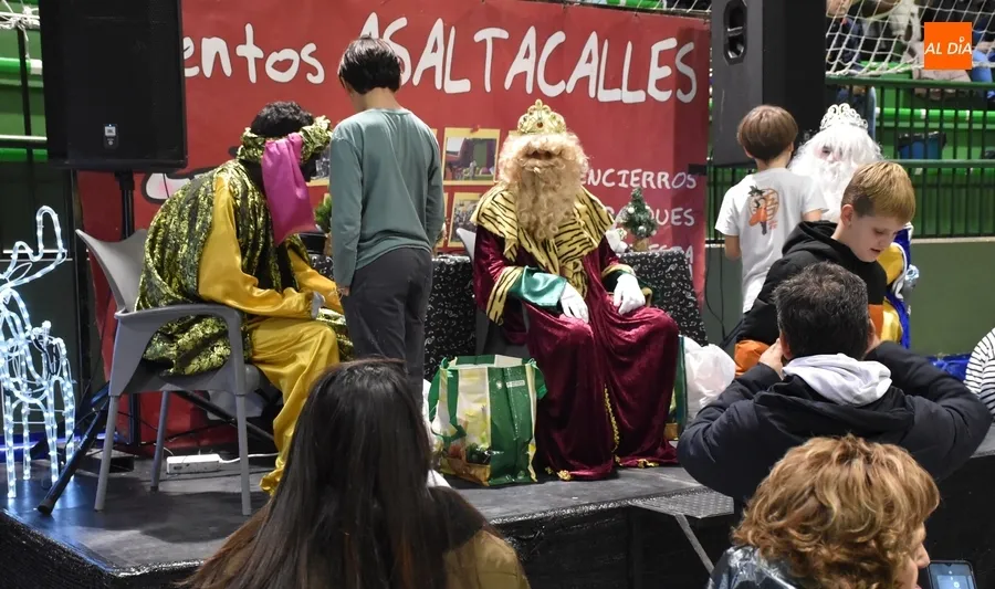 Foto 3 - Navilandia vive su d&iacute;a m&aacute;s concurrido con la recepci&oacute;n a los Reyes Magos