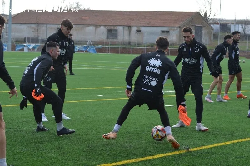 Foto 18 - Unionistas ensaya los penaltis en el &uacute;ltimo entrenamiento antes del Bar&ccedil;a