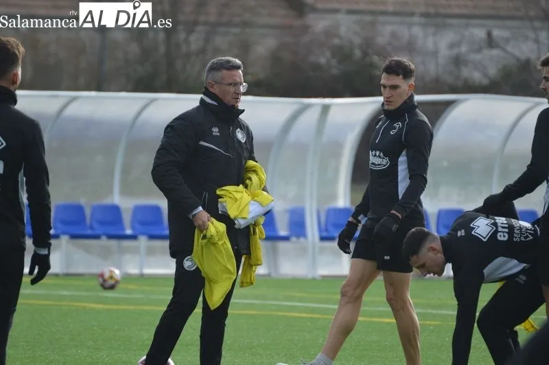 Foto 6 - Unionistas ensaya los penaltis en el &uacute;ltimo entrenamiento antes del Bar&ccedil;a