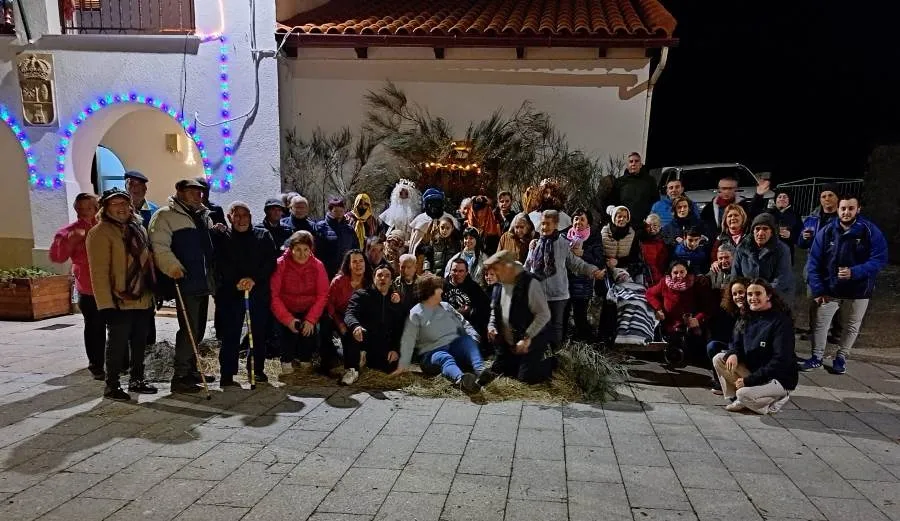 Foto 2 - Completa ruta de los Magos de Oriente por Agallas, Vegas de Domingo Rey y Villarejo