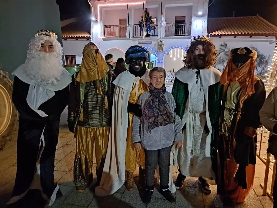Foto 4 - Completa ruta de los Magos de Oriente por Agallas, Vegas de Domingo Rey y Villarejo