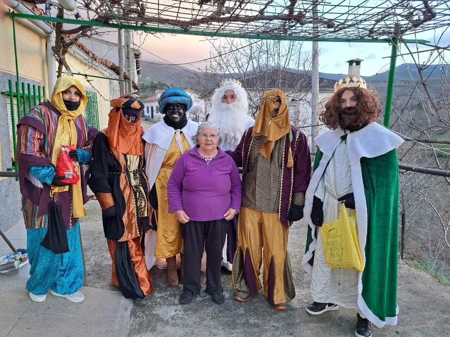 Foto 6 - Completa ruta de los Magos de Oriente por Agallas, Vegas de Domingo Rey y Villarejo