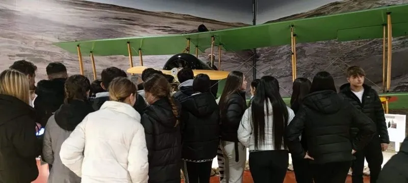 Foto 10 - Los alumnos de 4&ordm; de la ESO del colegio San Juan Bosco disfrutan en Madrid
