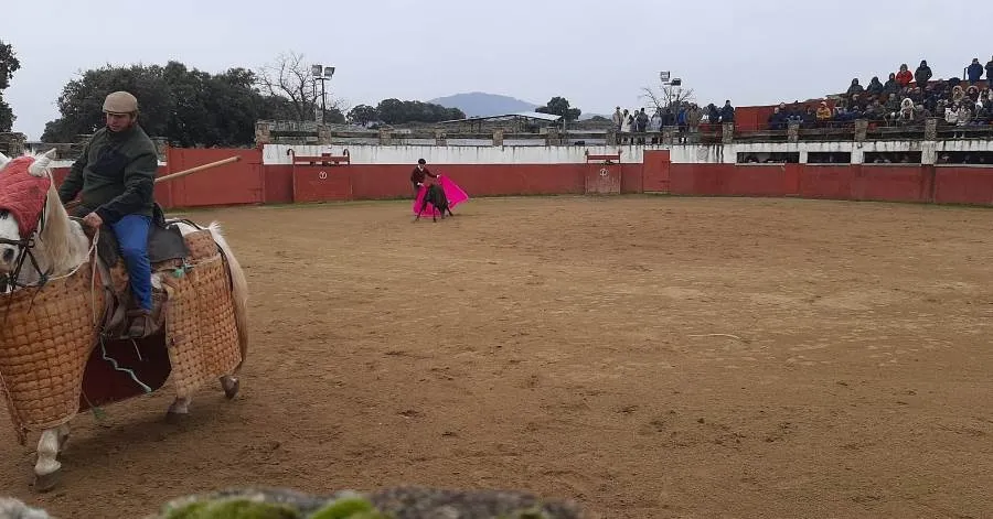 Foto 9 - Bastante nivel entre los participantes en la tienta bolsinista en tierras madrile&ntilde;as
