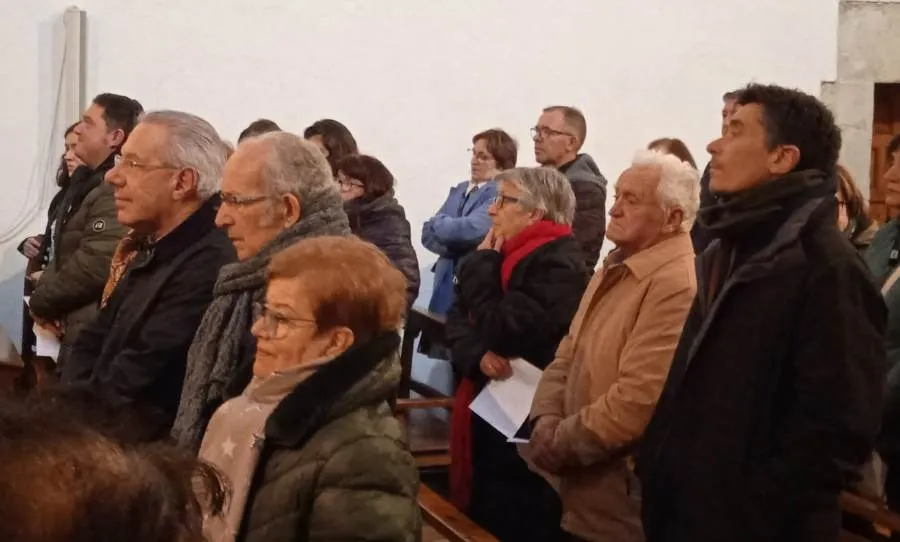 Foto 8 - 55 personas peregrinan hasta El Zarzoso con San Andr&eacute;s para ganar el Jubileo