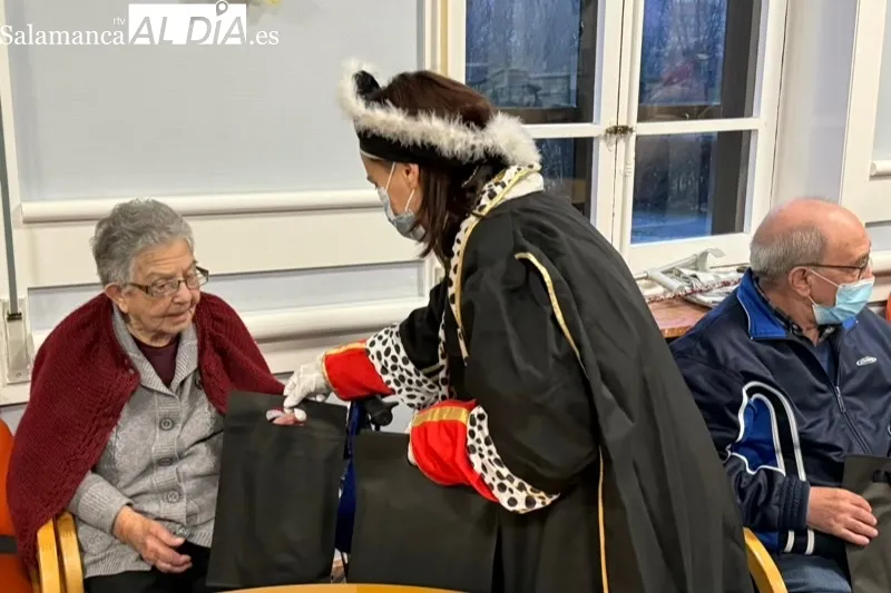 Los Reyes Magos han visitado la residencia Sagrado Corazón