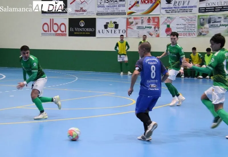 Foto 15 - El Piensos Dur&aacute;n Albense recupera la sonrisa con goles (6-2)