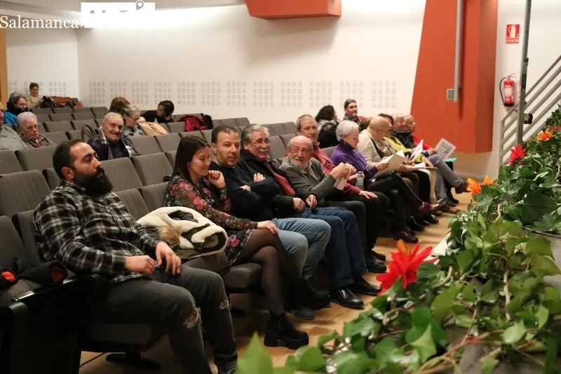 Inauguración del XXXVI Certamen Nacional de Teatro 'Villa de Vitigudino' / CORRAL 