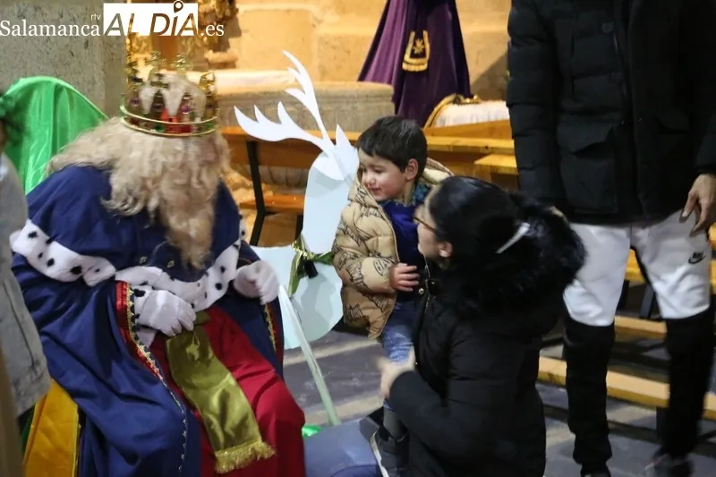 Paso de los Reyes Magos por Aldeadávila de la Ribera  / CORRAL   