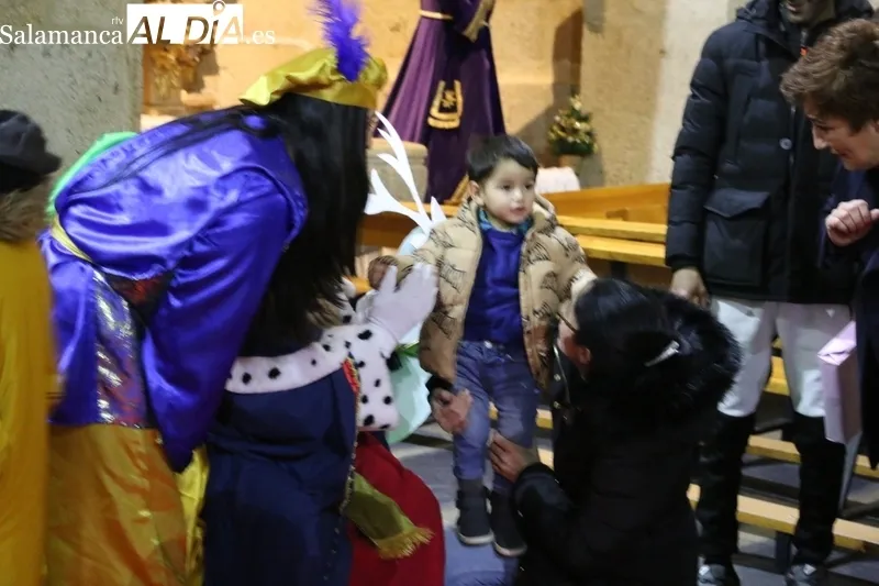 Paso de los Reyes Magos por Aldeadávila de la Ribera  / CORRAL   