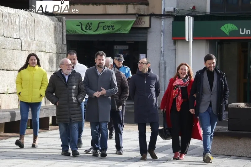 Visita de Luis Tudanca a Vitigudino / CORRAL 