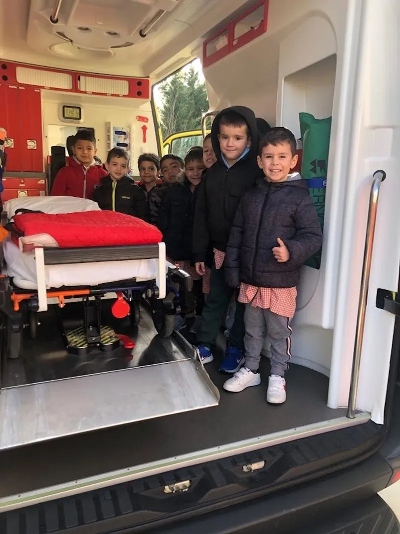 Cruz Roja visita el Colegio Antonio Machado.