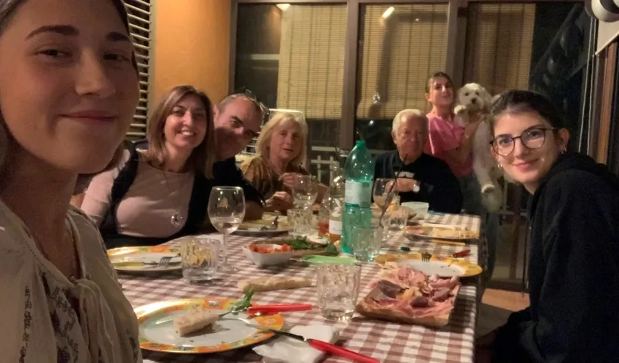 Imágenes de Lorena y Ainhoa en Italia y Chequia