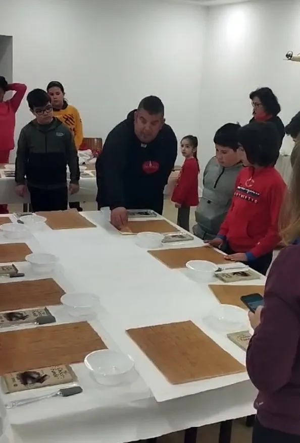 Foto 2 - Los m&aacute;s peque&ntilde;os participan en Ba&ntilde;ob&aacute;rez en un taller de cocina