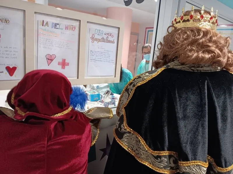 Los Reyes Magos en el Hospital de Salamanca.