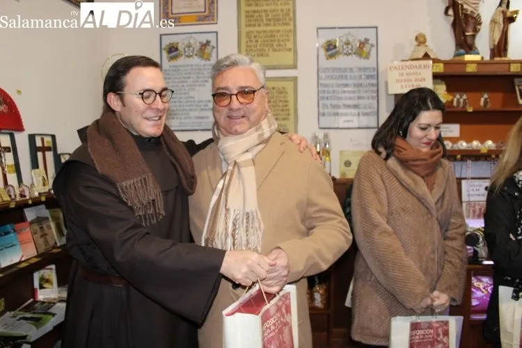 Foto 2 - En recuerdo y agradecimiento del A&ntilde;o Jubilar Teresiano