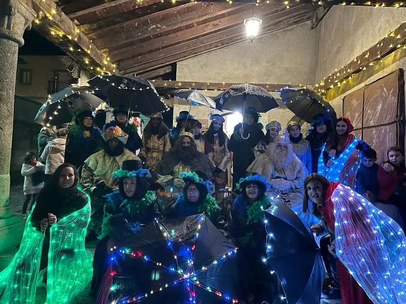 Visita de los Reyes Magos a Hinojosa de Duero