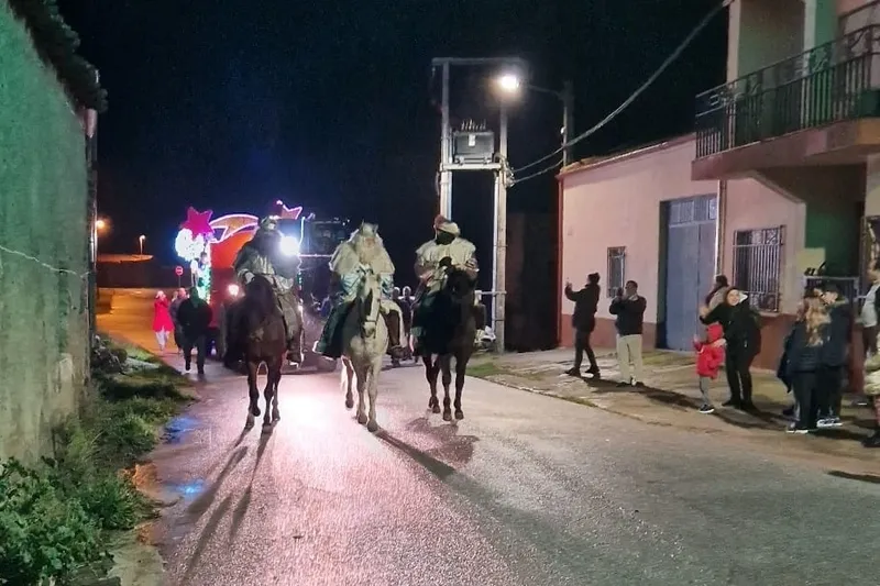 Visita de los Reyes Magos a Hinojosa de Duero