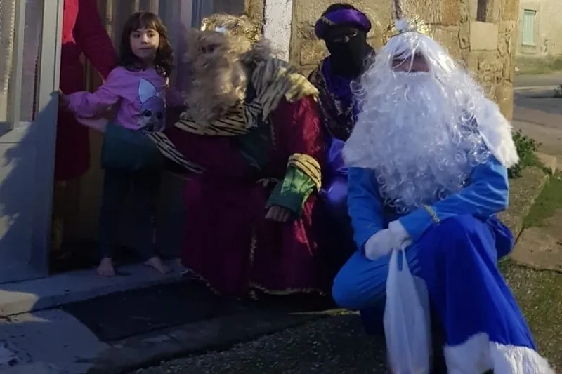 Visita de los Reyes Magos a Guadramiro
