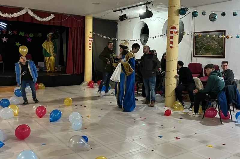 Visita de los Reyes Magos a Villaseco de los Reyes