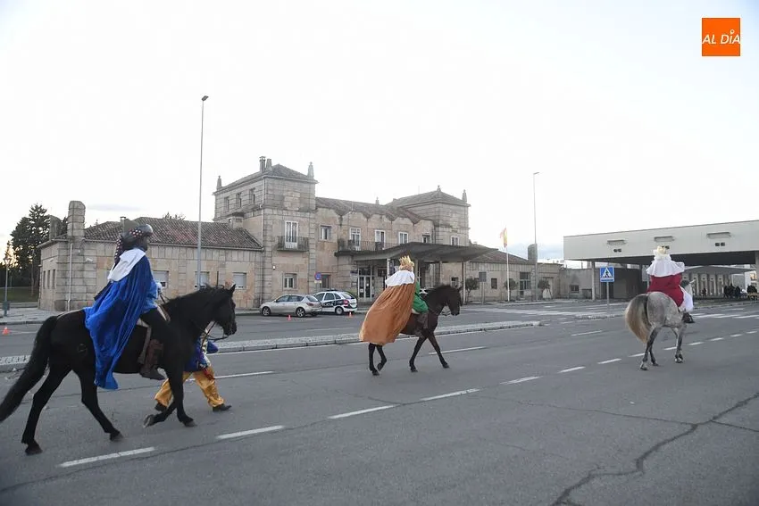Cabalgata internacional portugal españa