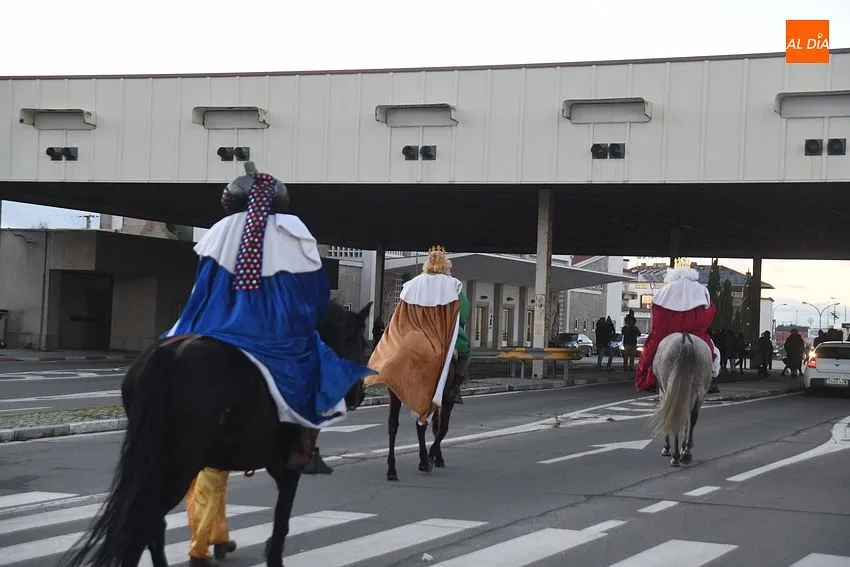 Cabalgata internacional portugal españa