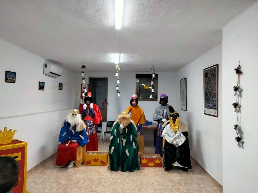 Foto 2 - El Bod&oacute;n recibe a los Reyes Magos de Oriente 