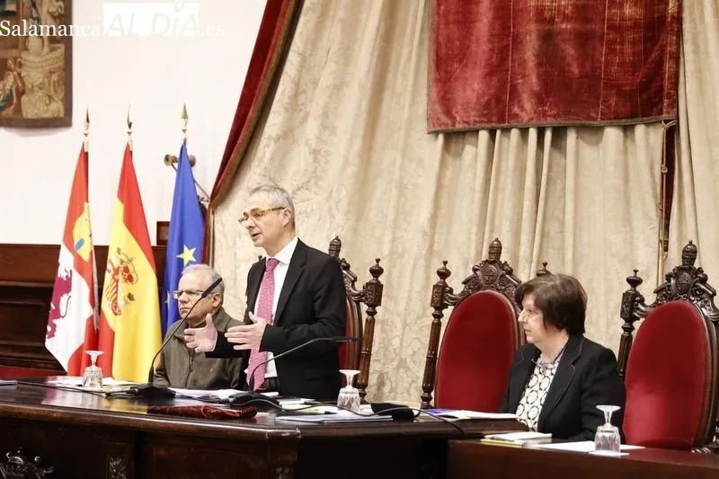 Sesión constituyente del Claustro de la Universidad de Salamanca. Foto de David Sañudo