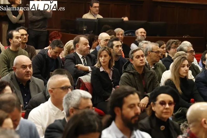 Sesión constituyente del Claustro de la Universidad de Salamanca. Foto de David Sañudo