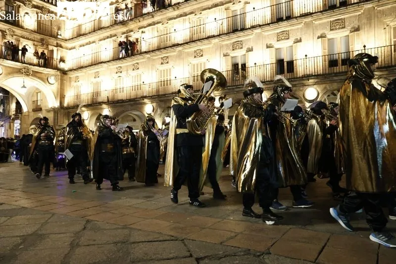 Llegada de los Reyes Magos a la Plaza Mayor. Fotos: EP.