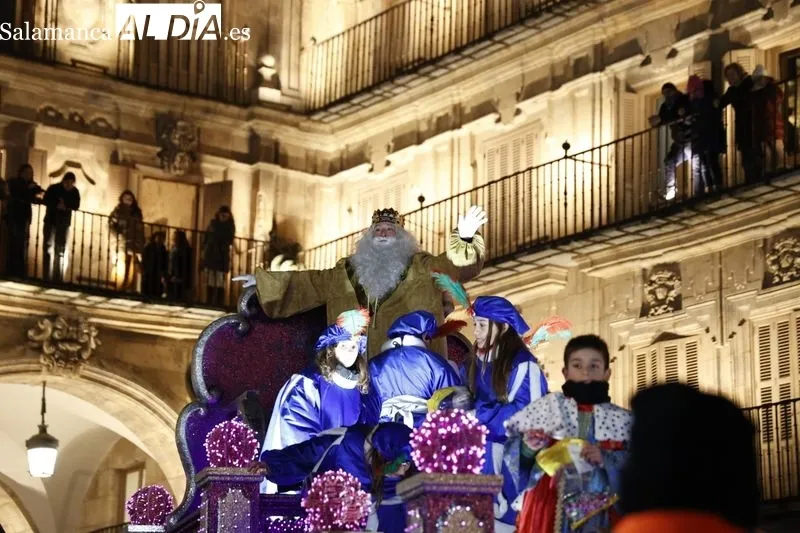 Llegada de los Reyes Magos a la Plaza Mayor. Fotos: EP.