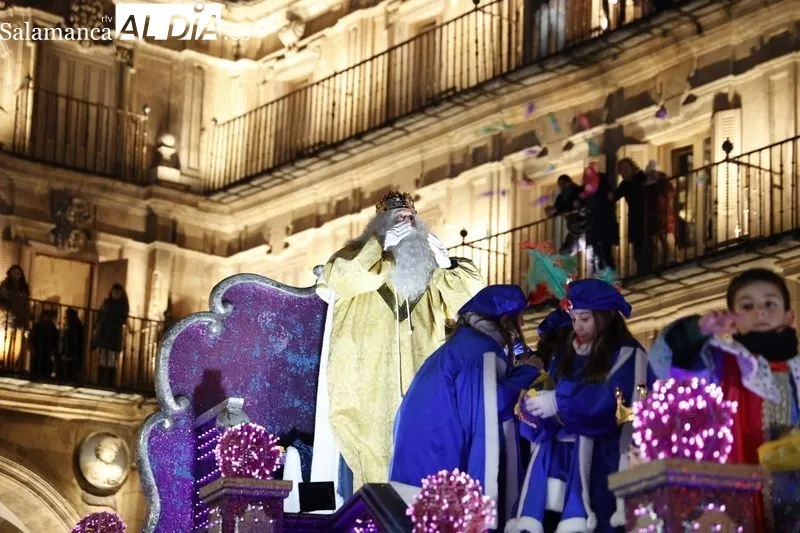Llegada de los Reyes Magos a la Plaza Mayor. Fotos: EP.
