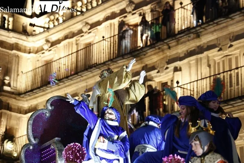 Llegada de los Reyes Magos a la Plaza Mayor. Fotos: EP.