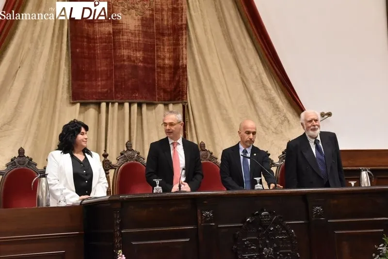 Inauguración de los LII Cursos de Especialización en Derecho en el Paraninfo de la Universidad de Salamanca. Fotos. Vanesa Martins