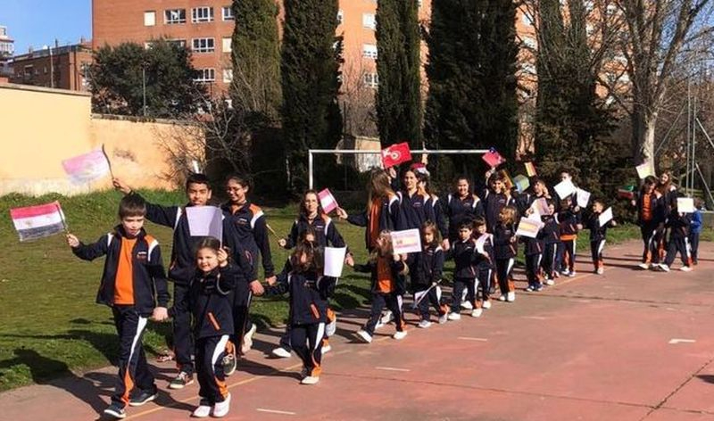 Marcha por la Paz en el colegio Antonio Machado de Salamanca