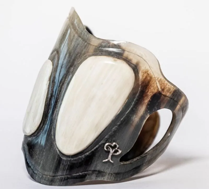 Pulsera de asta de toro