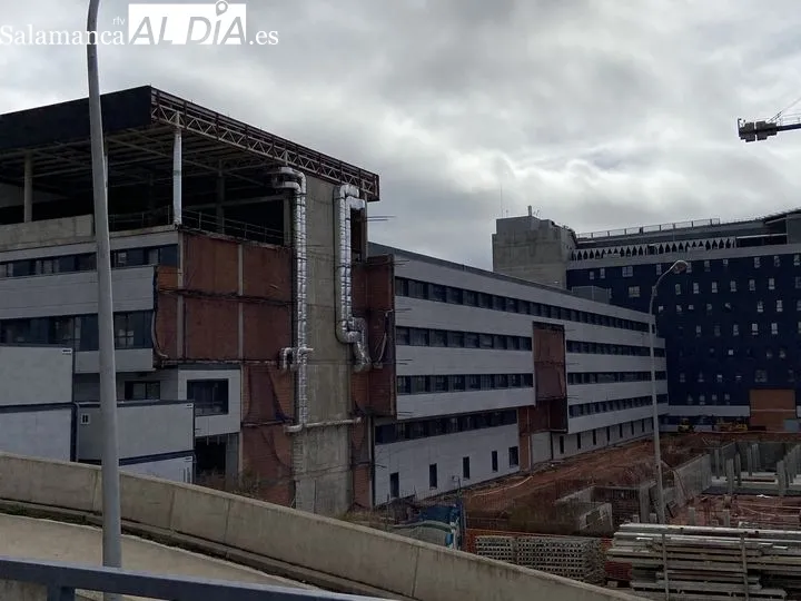 Así avanzan las obras del futuro edificio de consultas: dos nuevos bloques conectados con el esto de edificios del Complejo | FOTO: Vanesa Martins