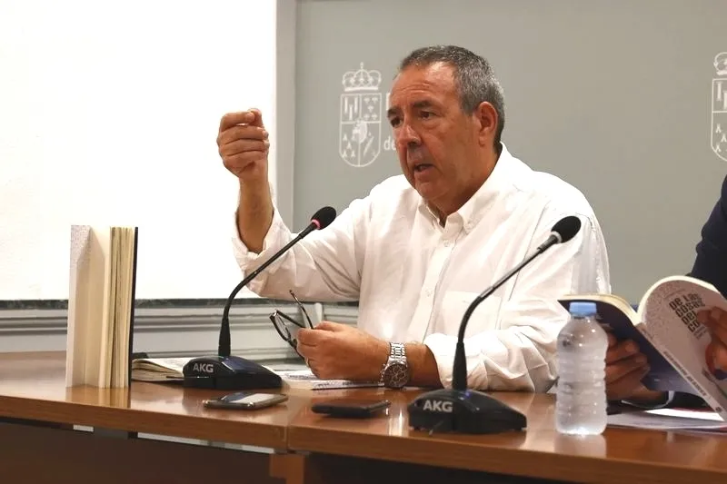 El 4 de marzo será la conferencia del periodista Santiago Juanes