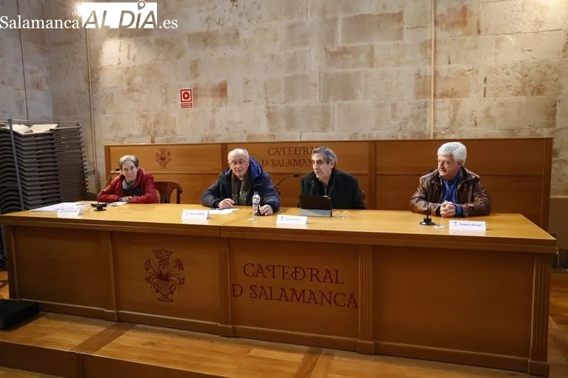Reconocimiento institucional Padre Cámara a Cáritas Diocesana de Salamanca y al Colegio Pizarrales. Foto de David Sañudo