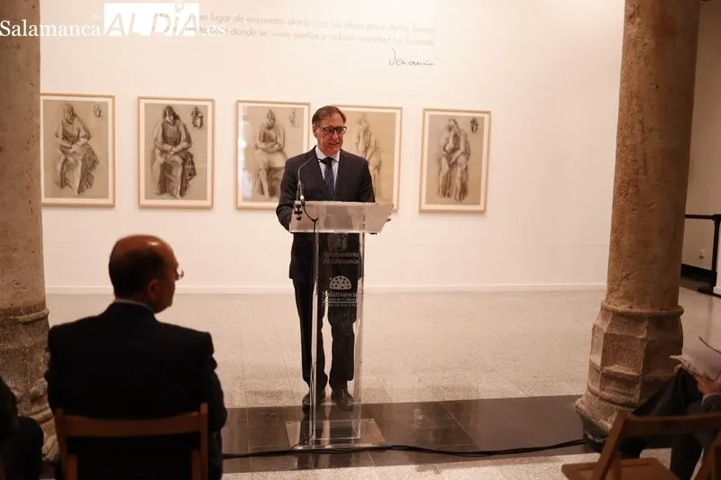 Presentación de la exposición ‘Bailar los trazos’ | FOTOS: David Sañudo 