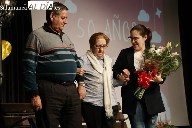 La gala '50 años juntos', un homenaje a las parejas de Santa Marta que celebran o han celebrado sus Bodas de Oro. Fotos: David Sañudo