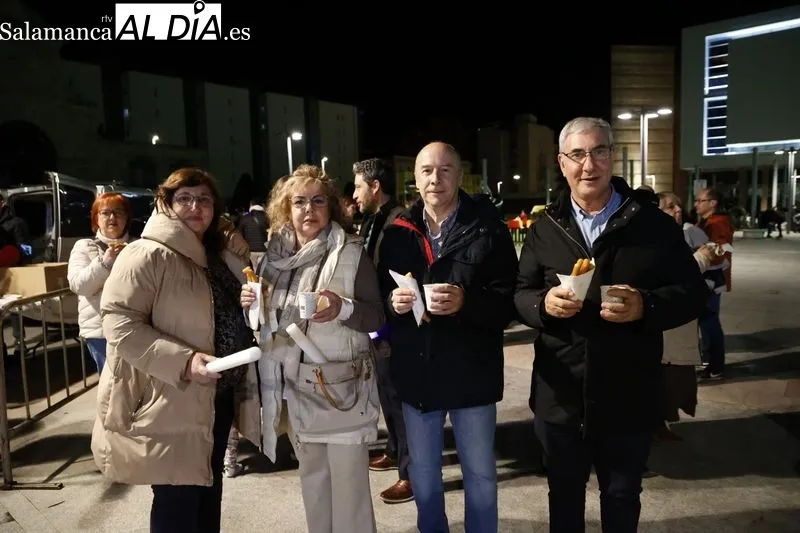 La chocolatada ha cerrado las actividades de la Asociación Corazones Guerreros por el Día Internacional de las Cardiopatías Congénitas. Fotos: David Sañudo