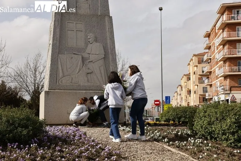 Homenaje a Don Bosco organizado por el Colegio Salesianos María Auxiliadora | FOTOS: David Sañudo 