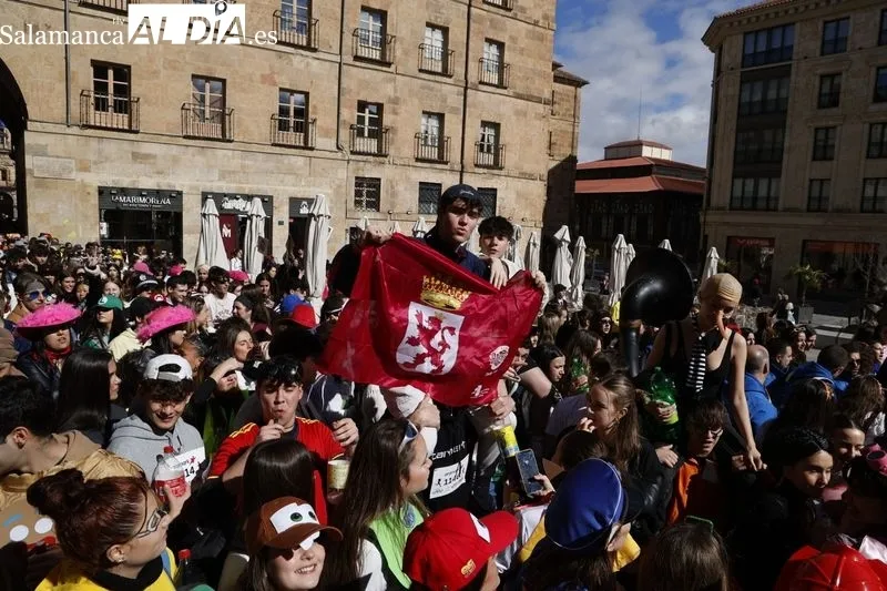 Estudiantes de Psicología de la USAL celebran sus fiestas. Fotos: David Sañudo